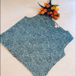 General Apparel Women’s Top Size XL